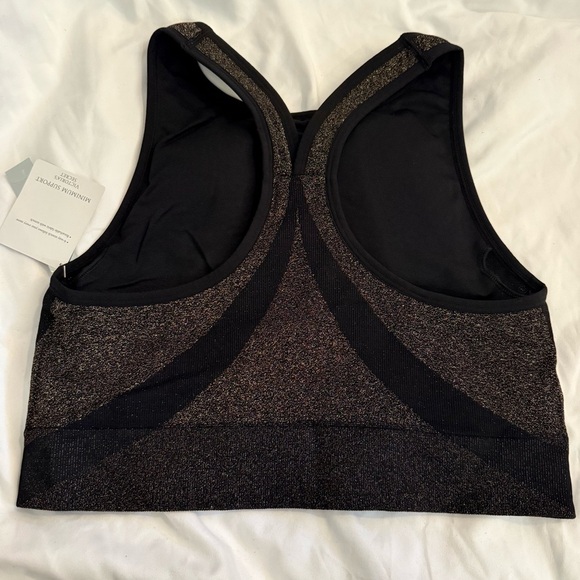 NWT Victoria’s Secret Seamless High-neck Shimmer Sports Bra - Picture 3 of 8